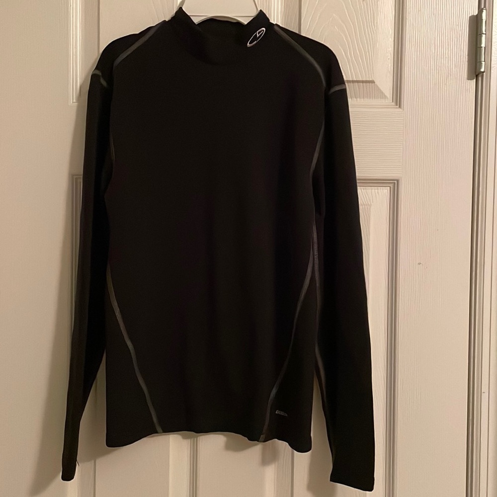 Men’s small Champion duo dry mock neck shirt